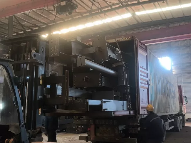 Hot Rolled Steel Construction