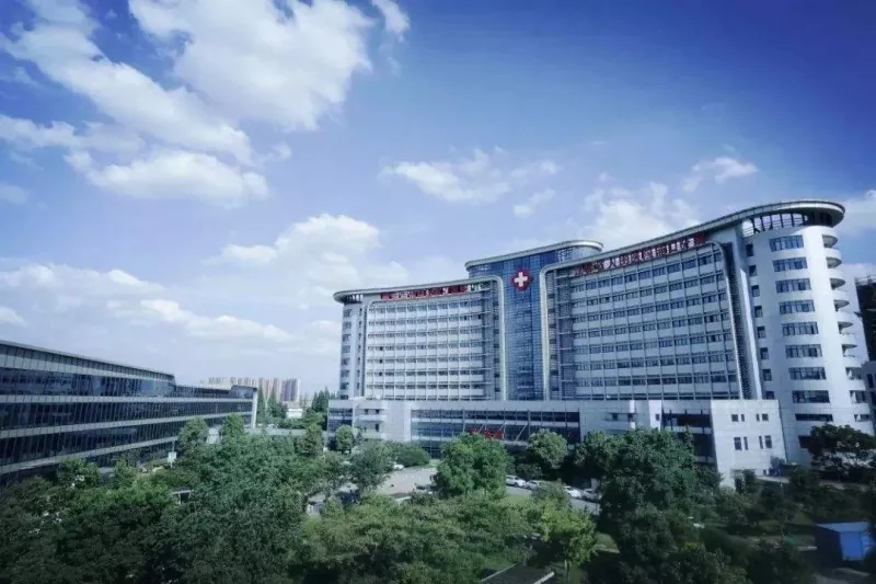 Letvægts stålstruktur Healthcare Building